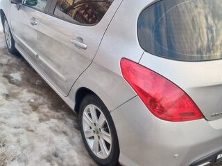 2010 Peugeot 308 I, серебристый, 485000 рублей, вид 1