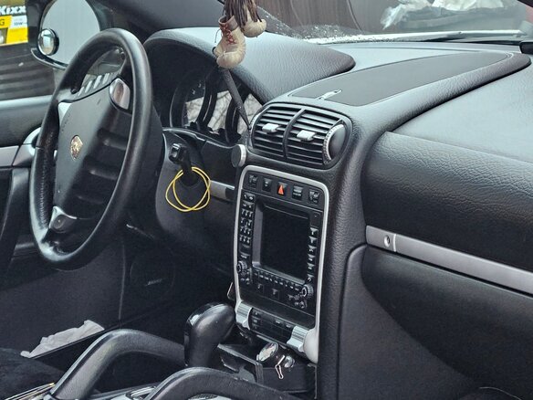 2007 Porsche Cayenne I Рестайлинг (957), белый, 1050000 рублей - вид 5