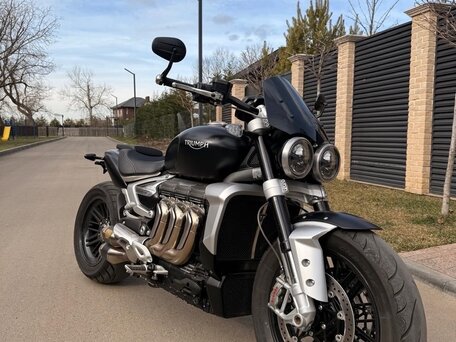 2021 Triumph Rocket 3, чёрный, 1550000 рублей, вид 1