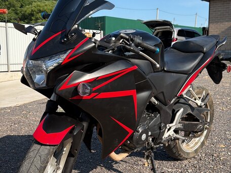 2011 Honda CBR 250R, чёрный, 300000 рублей, вид 1