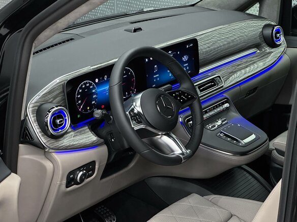 2026 Mercedes-Benz V-Класс Extra Long 300 d экстра длинный III (W447) Рестайлинг 2, чёрный, 42900000 рублей - вид 12