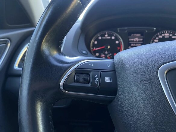 2015 Audi Q3 I (8U) Рестайлинг, синий - вид 21