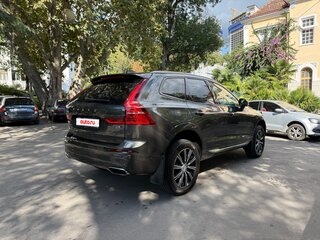 2017 Volvo XC60 II, зелёный, 3750000 рублей, вид 4