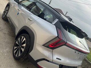 2025 Geely Atlas II, серебристый, 2150000 рублей, вид 1