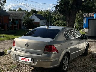 2007 Opel Astra H Рестайлинг, серебристый, 320000 рублей, вид 3