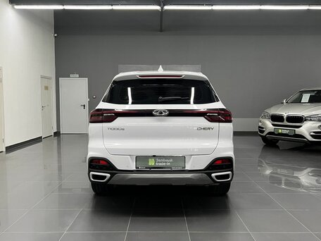 2023 Chery Tiggo 8 I Рестайлинг, белый, 1845000 рублей, вид 4