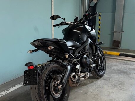 2017 Yamaha MT-09 (FZ-09), чёрный, 950000 рублей, вид 2