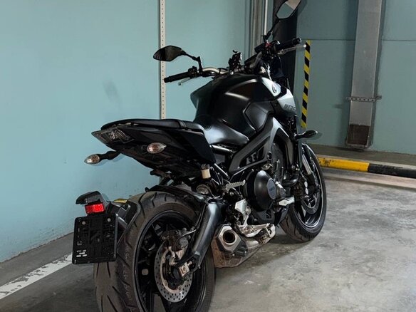 2017 Yamaha MT-09 (FZ-09), чёрный, 950000 рублей - вид 1