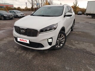 2019 Kia Sorento III Prime Рестайлинг, белый, 3180000 рублей, вид 3