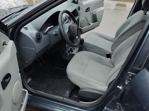 2009 Renault Logan I, серый, 260000 рублей - вид 9