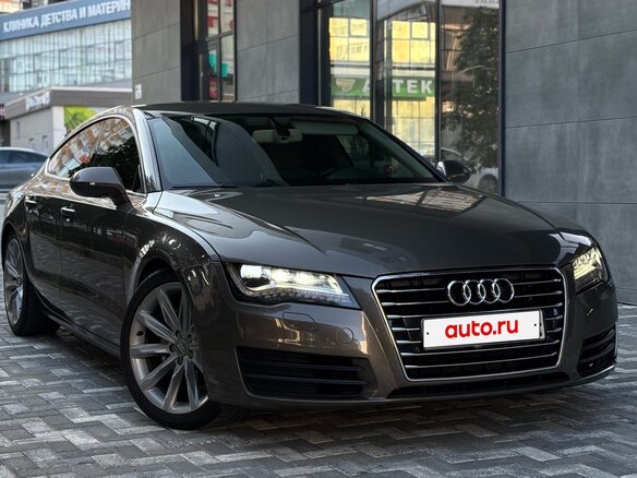2010 Audi A7 I (4G), бежевый, 1950000 рублей