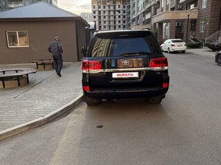 2018 Toyota Land Cruiser 200 Series Рестайлинг 2, чёрный, 6480000 рублей, вид 1