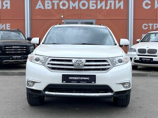 2013 Toyota Highlander II (XU40) Рестайлинг, белый, 1600000 рублей, вид 2