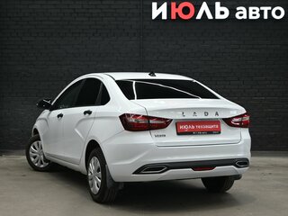 2023 Lada (ВАЗ) Vesta I Рестайлинг (NG), белый, 900000 рублей, вид 4