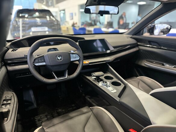 2024 Changan UNI-V I, серый, 3279900 рублей - вид 23