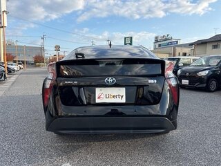 2016 Toyota Prius IV (XW50), чёрный, 1275000 рублей, вид 5