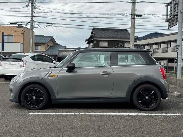 2014 Mini Hatch One III (F55/F56), серый - вид 3
