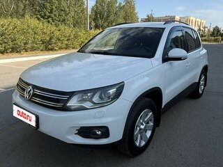 2013 Volkswagen Tiguan I Рестайлинг, белый, 1500000 рублей, вид 1
