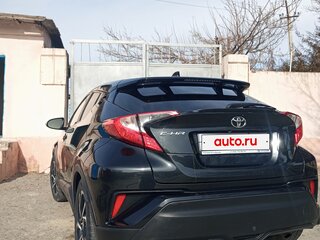 2019 Toyota C-HR I, чёрный, 2215000 рублей, вид 2