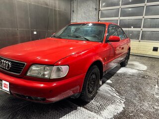 1995 Audi A6 I (C4), красный, 270000 рублей, вид 1