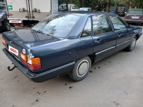 1987 Audi 100 III (C3), синий, 180000 рублей - вид 7