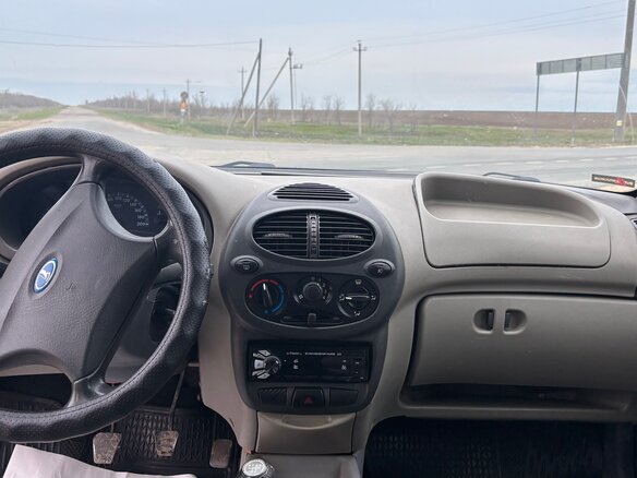 2007 Lada (ВАЗ) Kalina I, серебристый, 145000 рублей - вид 7