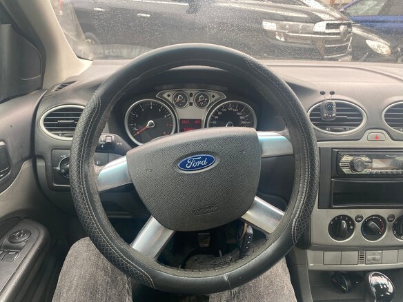 2008 Ford Focus II Рестайлинг, чёрный, 450000 рублей - вид 10