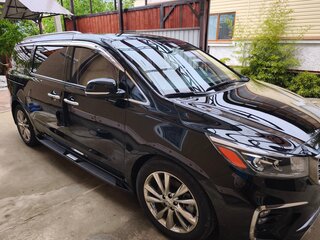 2019 Kia Carnival III, чёрный, 2850000 рублей, вид 5