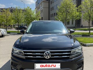 2019 Volkswagen Tiguan Allspace II, чёрный, 2850000 рублей, вид 1