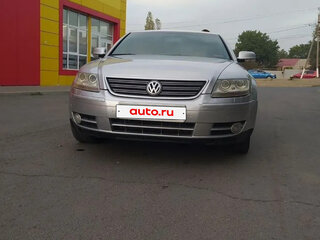 2004 Volkswagen Phaeton 4-Seater I, серебристый, 600000 рублей, вид 1