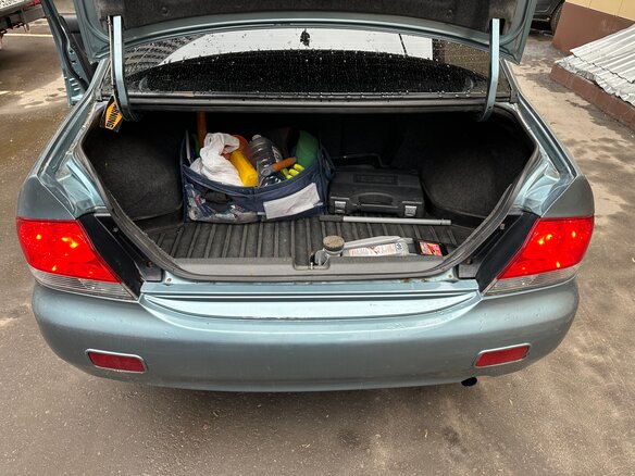 2006 Mitsubishi Lancer IX, серый, 300000 рублей - вид 9