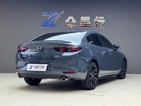 2022 Mazda 3 Axela IV (BP), белый, 1830000 рублей, вид 2