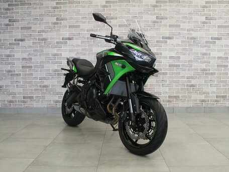 2024 Kawasaki Versys 650, зелёный, 907000 рублей, вид 2