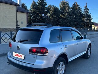 2007 Volkswagen Touareg I Рестайлинг, серебристый, 1200000 рублей, вид 4