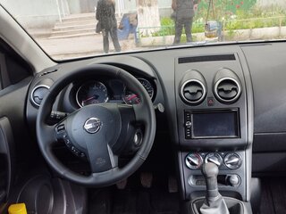 2012 Nissan Qashqai I Рестайлинг, серебристый, 1000000 рублей, вид 5