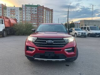 2019 Ford Explorer VI, красный, 3700000 рублей, вид 2