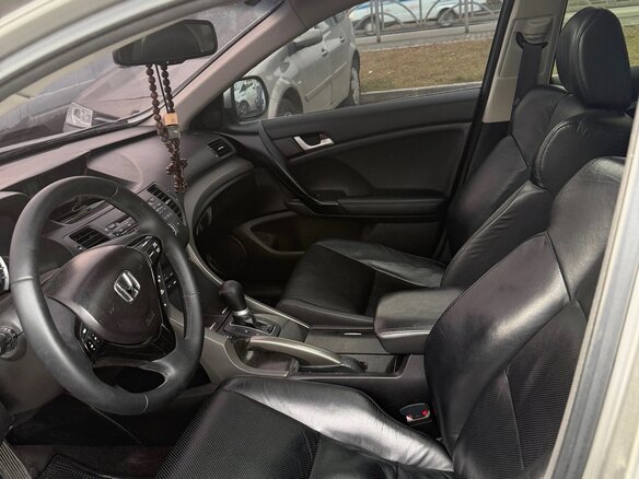 2008 Honda Accord VIII, серебристый, 1170000 рублей - вид 13