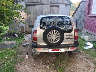 2005 Chevrolet Niva I, серый, 100000 рублей, вид 3