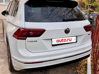 2018 Volkswagen Tiguan II, белый, 2500000 рублей, вид 3