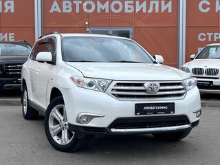 2013 Toyota Highlander II (XU40) Рестайлинг, белый, 1600000 рублей, вид 3
