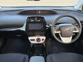 2018 Toyota Prius IV (XW50), серый, 1800000 рублей - вид 11