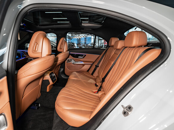 2025 Mercedes-Benz E-Класс 300 VI (W214, S214), серый - вид 21