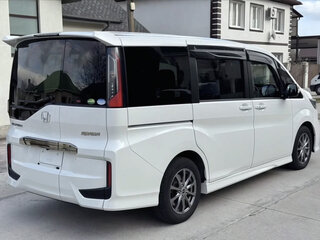 2022 Honda Stepwgn Spada V Рестайлинг, белый, 2460000 рублей, вид 5