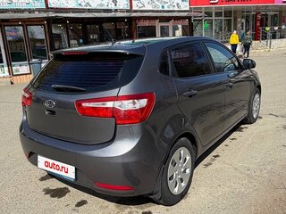 2012 Kia Rio 5-speed III, серый, 685000 рублей, вид 4