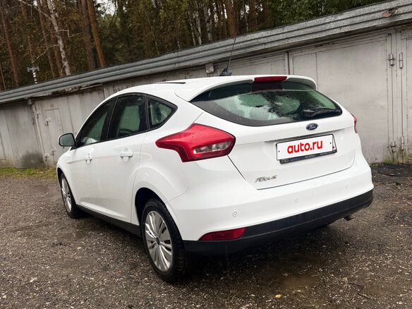 2018 Ford Focus III Рестайлинг, белый, 1180000 рублей - вид 3