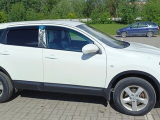 2010 Nissan Qashqai I Рестайлинг, белый, 780000 рублей, вид 2