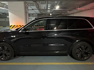 2024 Li Auto (Lixiang) L9 44.5 kWh I, чёрный, 6500000 рублей, вид 4