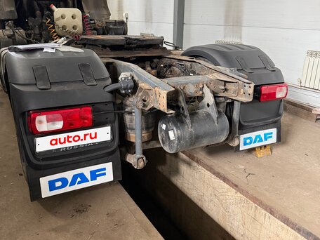2012 DAF XF 105, белый, 2000000 рублей, вид 2