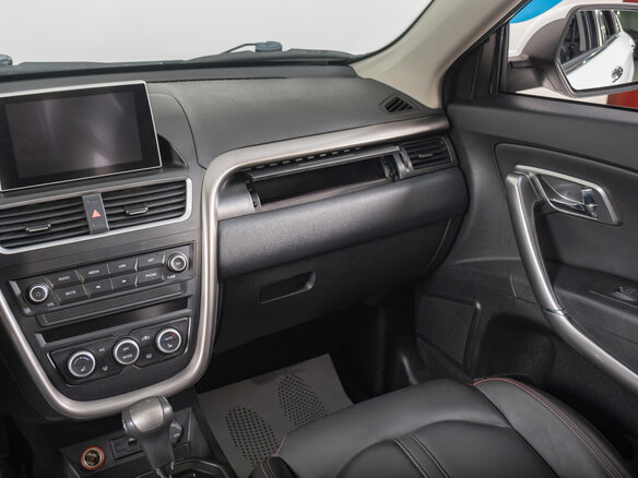 2020 FAW Besturn X80 I Рестайлинг, белый, 1259000 рублей - вид 10