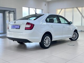 2019 Skoda Rapid I Рестайлинг, белый, 1345000 рублей, вид 5